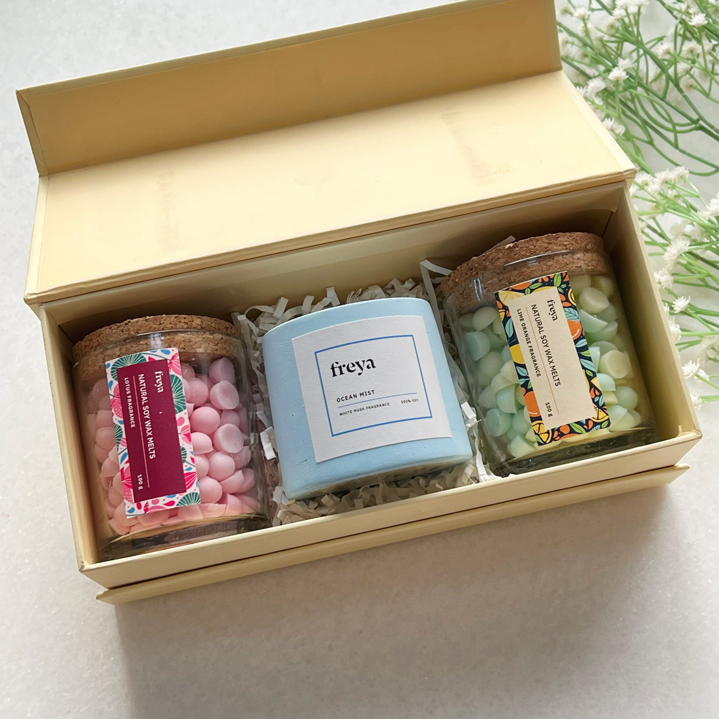 Trio Gift Set | 2 Wax Melts, 1 Mini Jar Candle