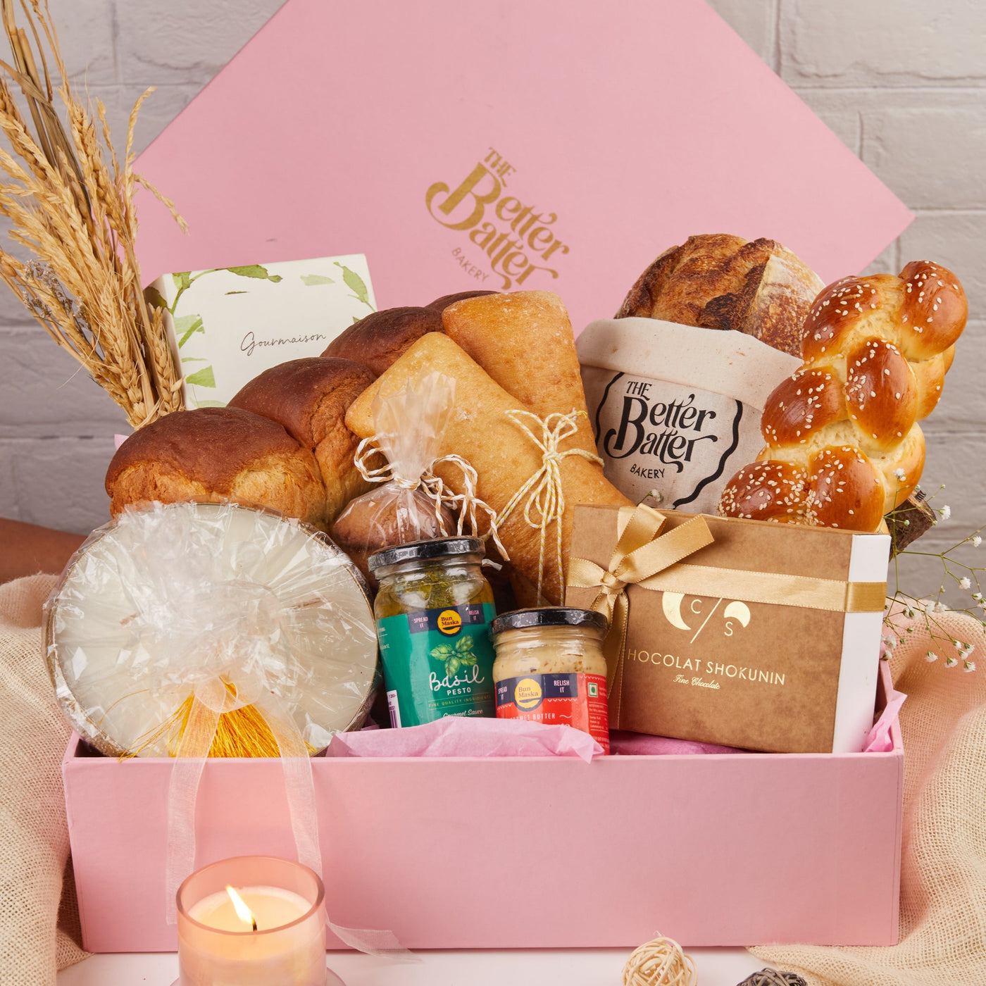 The Signature Gift Box