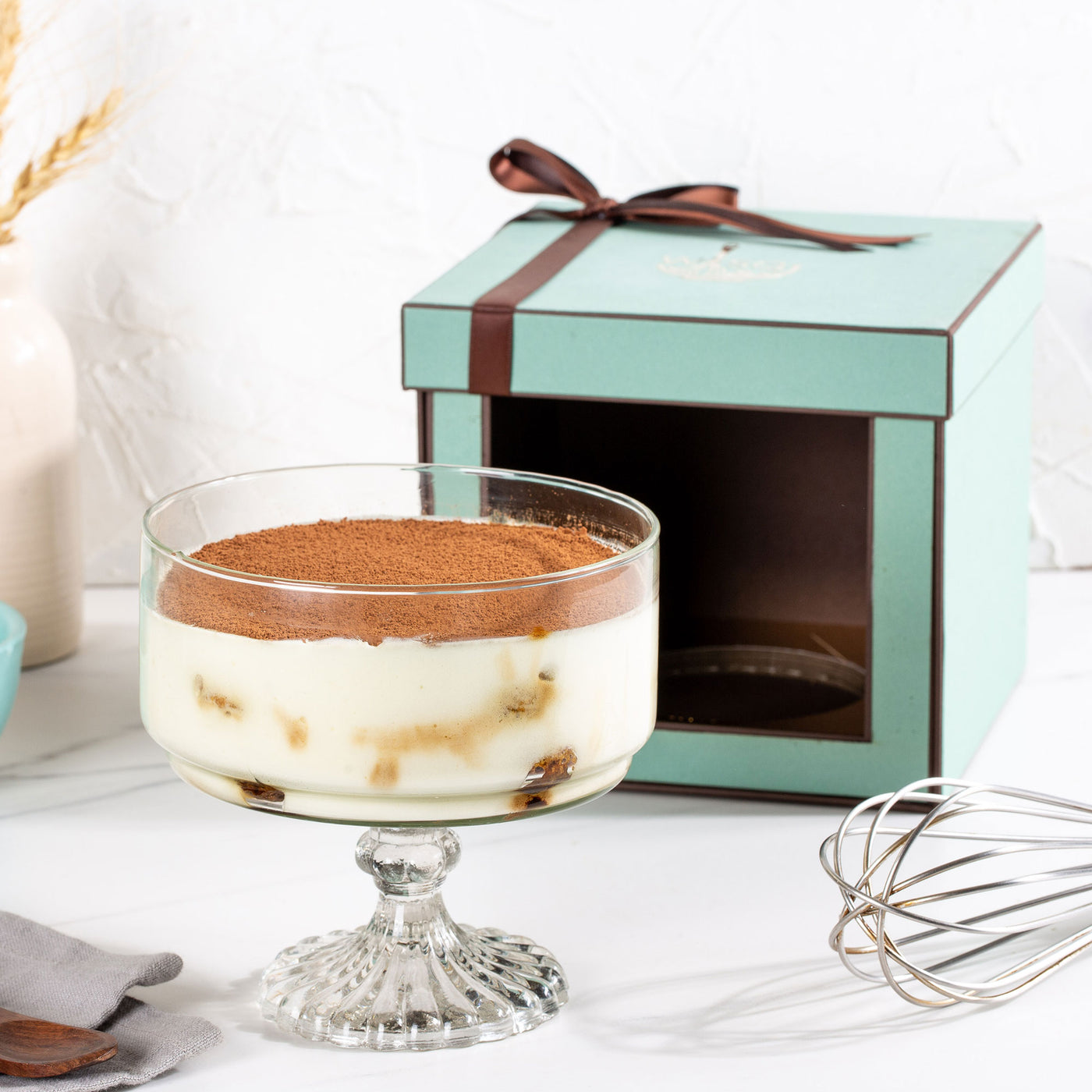 Classic Tiramisu Gift Box